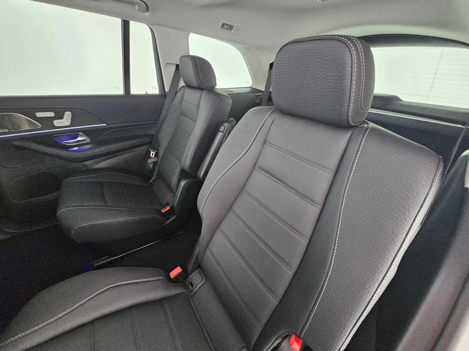Mercedes-Benz GLS GLS 450 4MATIC SUV 2026 — side view
