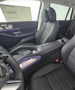 Mercedes-Benz GLS GLS 450 4MATIC SUV 2026 — side view