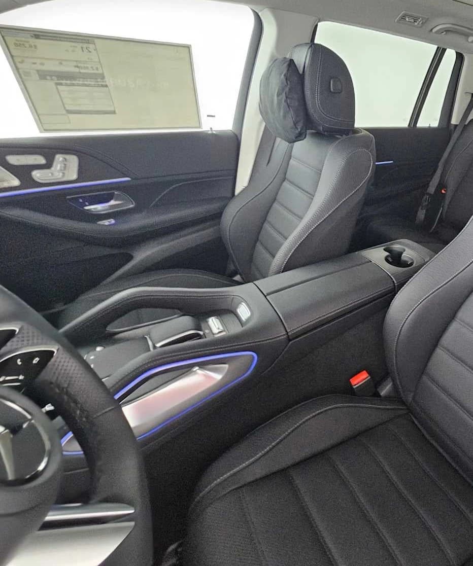Mercedes-Benz GLS GLS 450 4MATIC SUV 2026 — side view