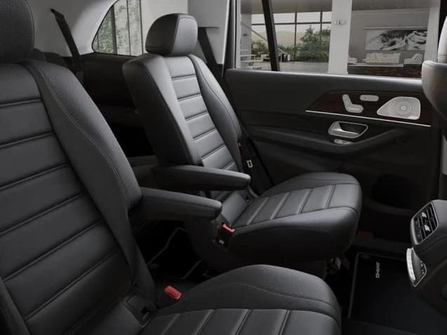 Mercedes-Benz GLS GLS 450 4MATIC SUV 2026 — side view