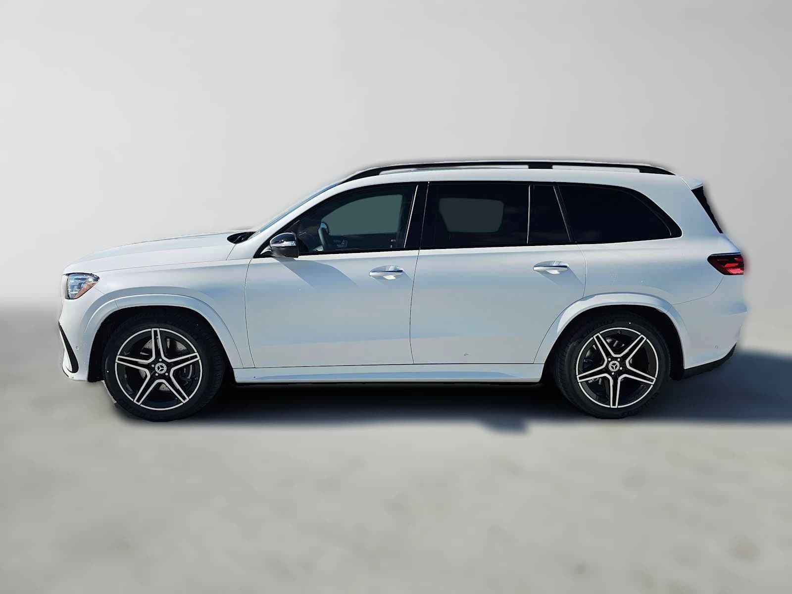 Mercedes-Benz GLS GLS 450 4MATIC SUV 2026 — side view