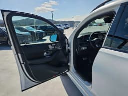 Mercedes-Benz GLS GLS 450 4MATIC SUV 2026 — side view