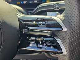 Mercedes-Benz GLS GLS 450 4MATIC SUV 2026 — side view