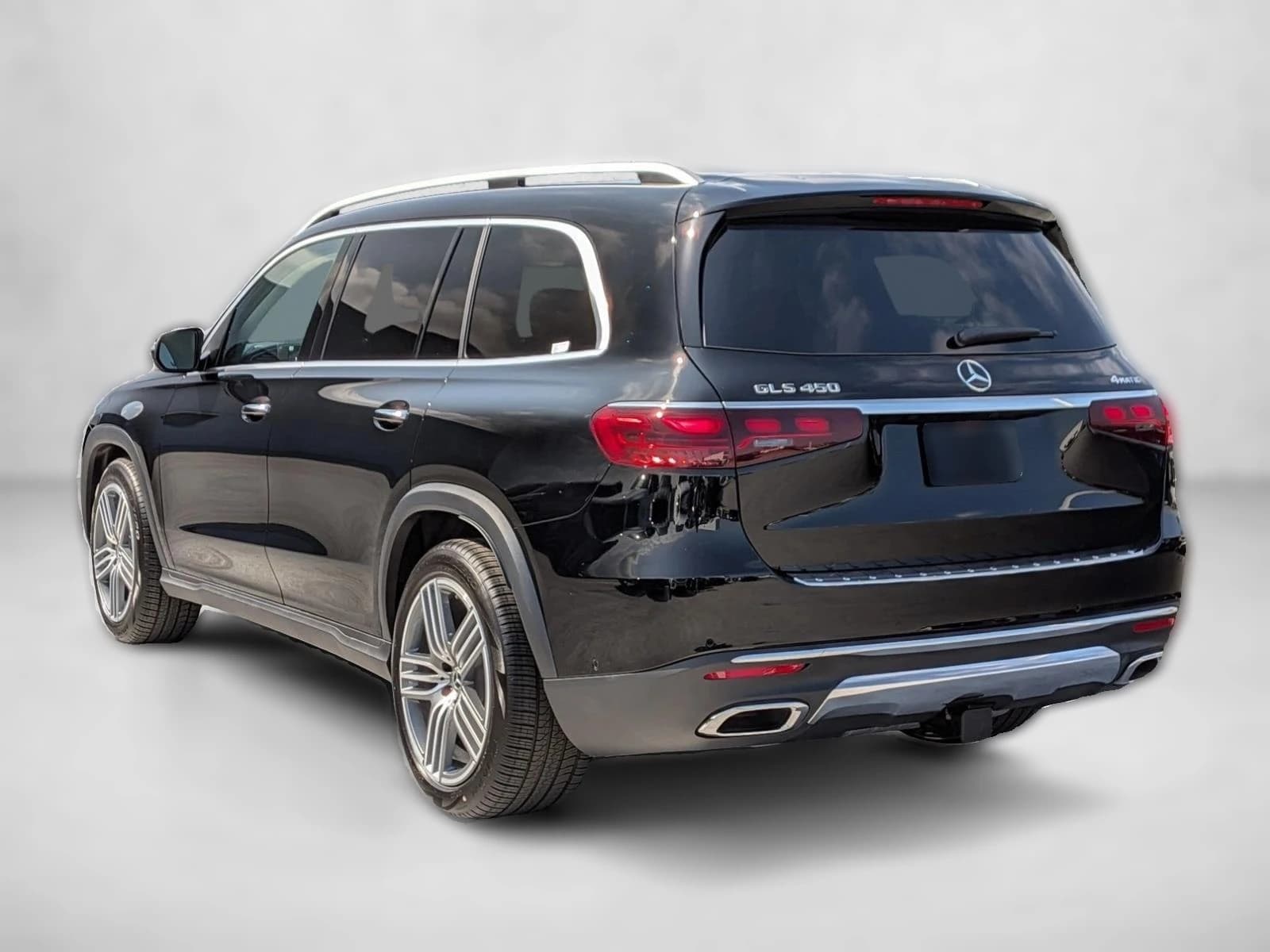 Mercedes-Benz GLS GLS 450 4MATIC SUV 2026 — side view