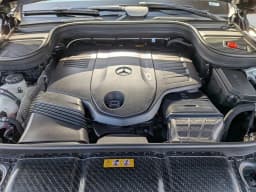 Mercedes-Benz GLS GLS 450 4MATIC SUV 2026 — side view
