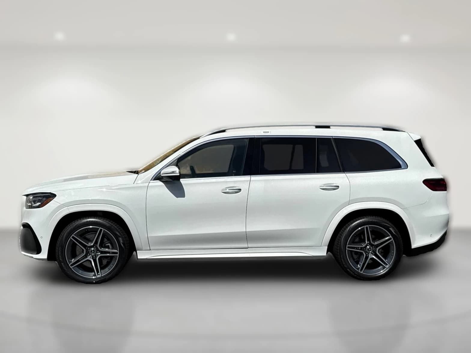 Mercedes-Benz GLS GLS 450 4MATIC SUV 2026 — side view