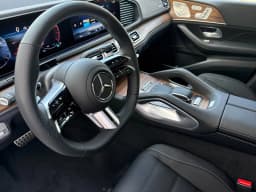 Mercedes-Benz GLS GLS 450 4MATIC SUV 2026 — side view