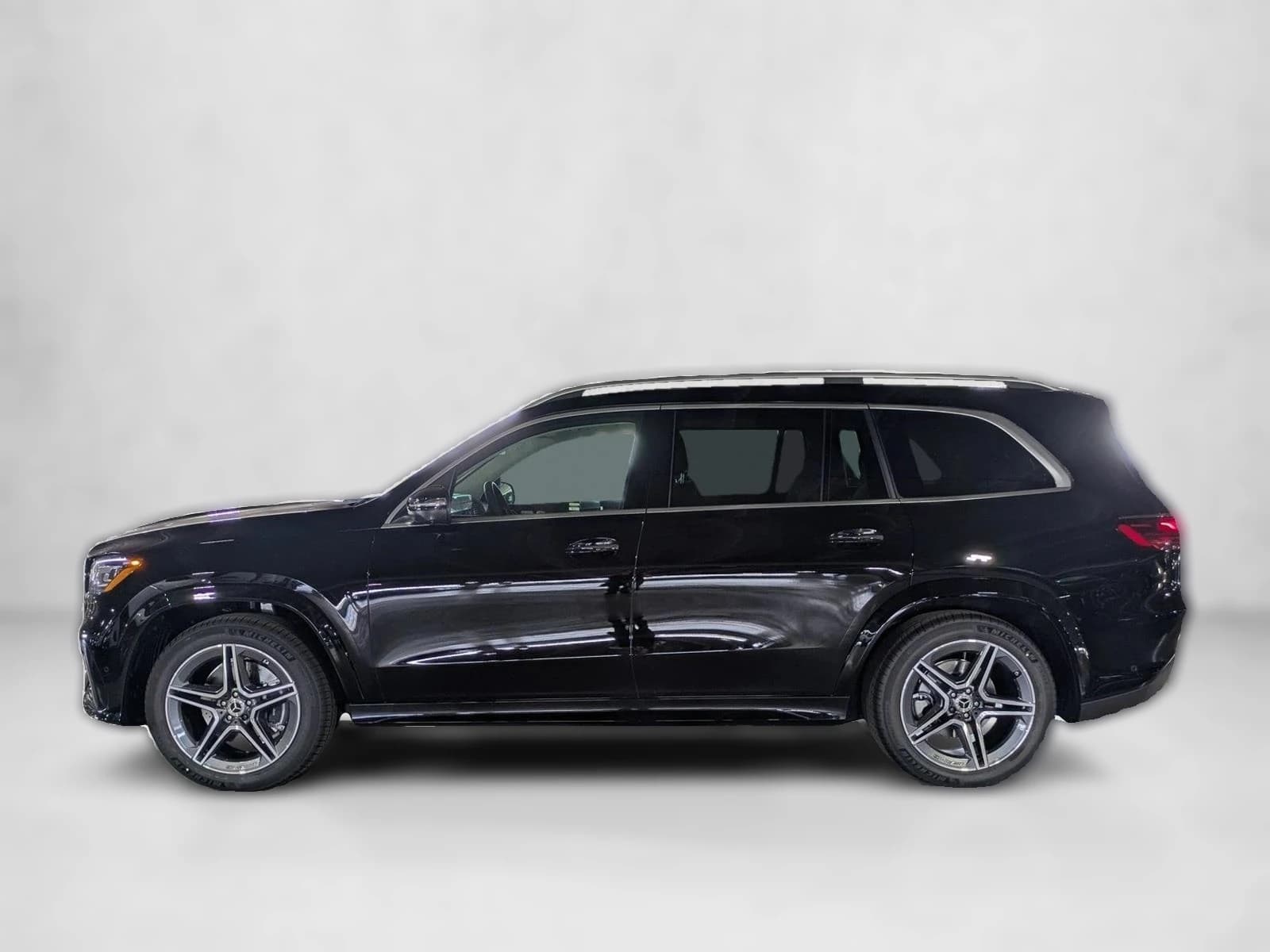 Mercedes-Benz GLS GLS 450 4MATIC SUV 2026 — side view
