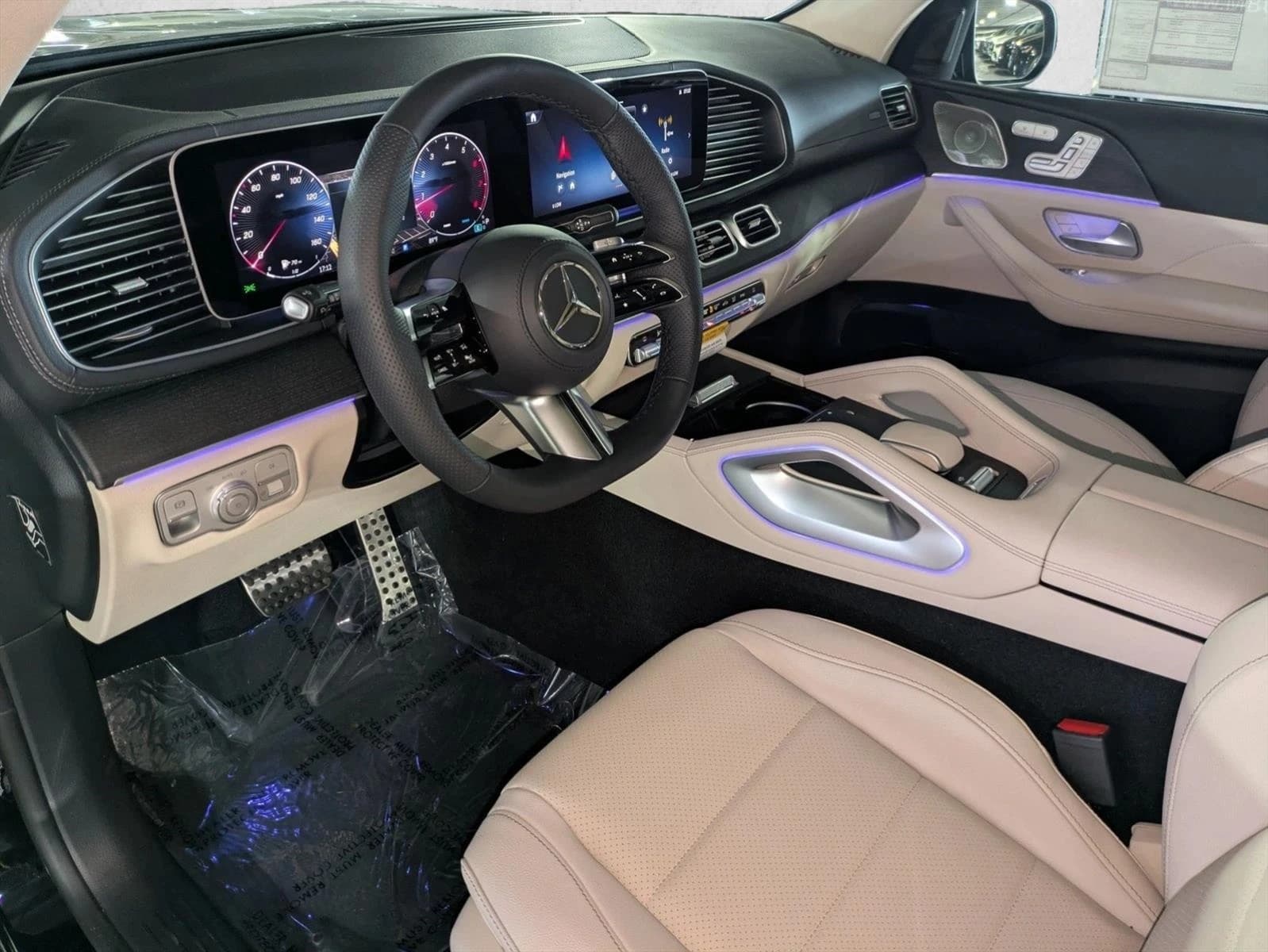 Mercedes-Benz GLS GLS 450 4MATIC SUV 2026 — side view