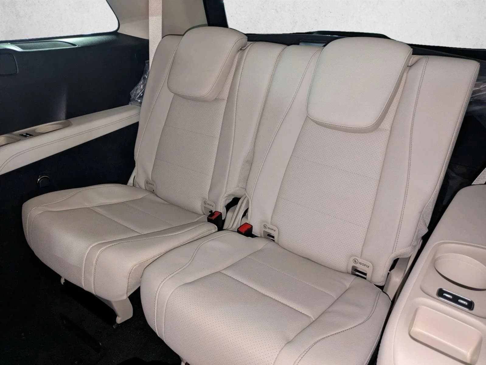 Mercedes-Benz GLS GLS 450 4MATIC SUV 2026 — side view