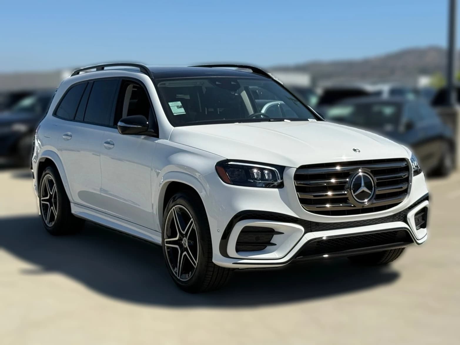 Mercedes-Benz GLS GLS 450 4MATIC SUV 2026 — side view