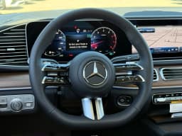 Mercedes-Benz GLS GLS 450 4MATIC SUV 2026 — side view