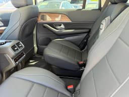 Mercedes-Benz GLS GLS 450 4MATIC SUV 2026 — side view
