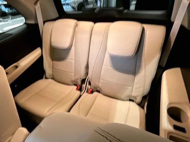 Mercedes-Benz GLS GLS 450 4MATIC SUV 2026 — side view