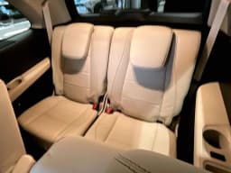 Mercedes-Benz GLS GLS 450 4MATIC SUV 2026 — side view