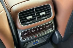 Mercedes-Benz GLS GLS 450 4MATIC SUV 2026 — side view