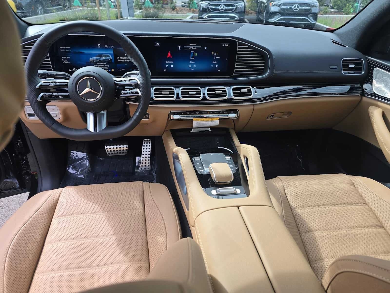 Mercedes-Benz GLS GLS 450 4MATIC SUV 2026 — side view