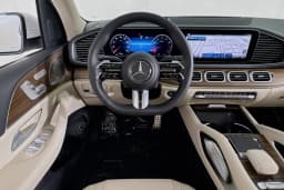 Mercedes-Benz GLS GLS 450 4MATIC SUV 2026 — side view