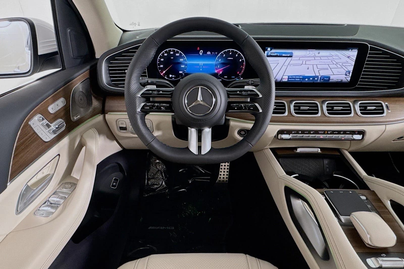 Mercedes-Benz GLS GLS 450 4MATIC SUV 2026 — side view