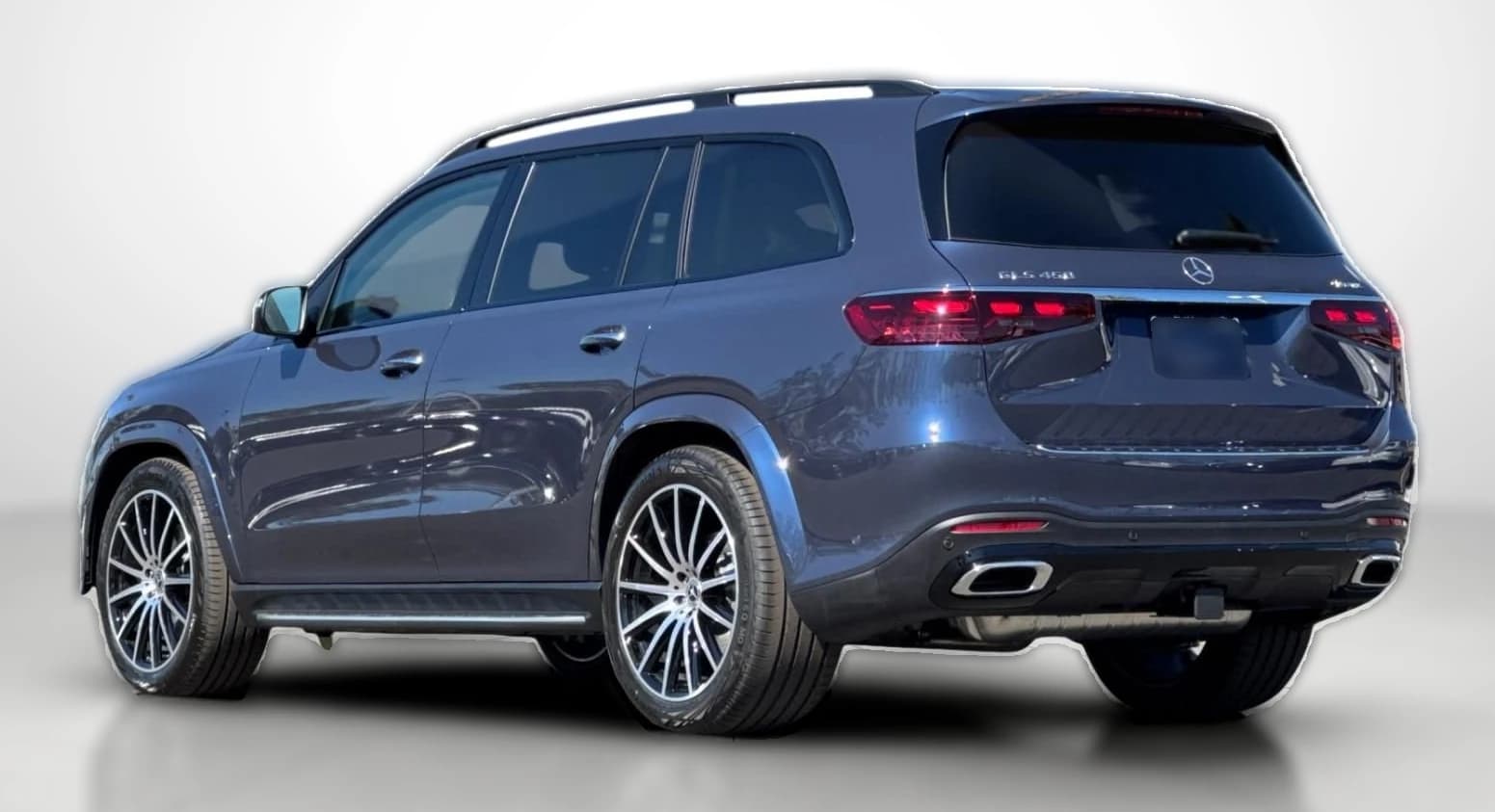 Mercedes-Benz GLS GLS 450 4MATIC SUV 2026 — side view