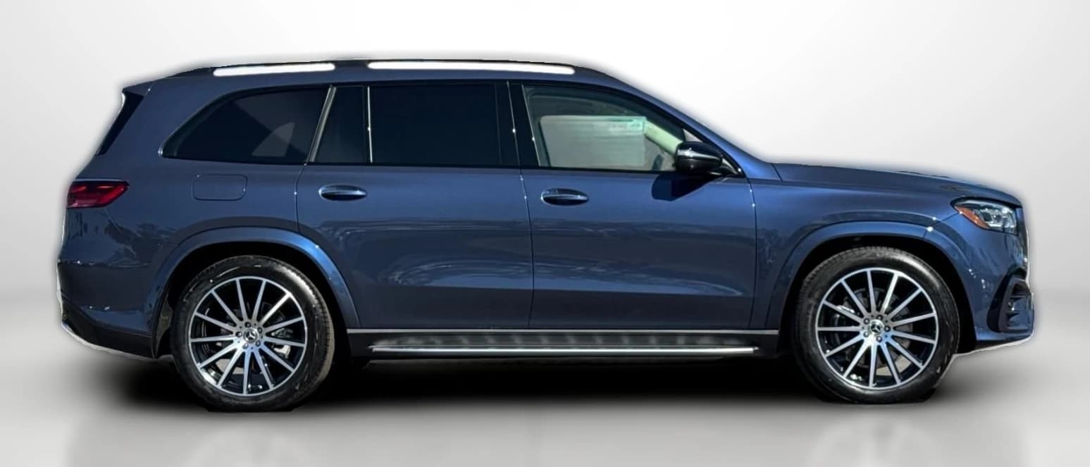 Mercedes-Benz GLS GLS 450 4MATIC SUV 2026 — side view