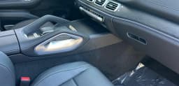 Mercedes-Benz GLS GLS 450 4MATIC SUV 2026 — side view