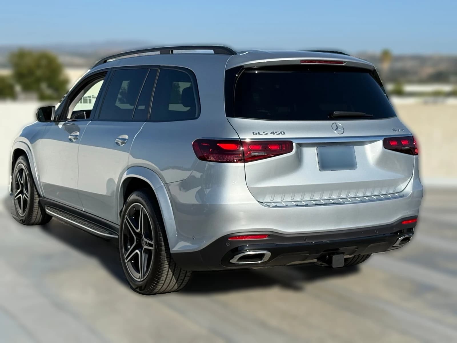 Mercedes-Benz GLS GLS 450 4MATIC SUV 2026 — side view