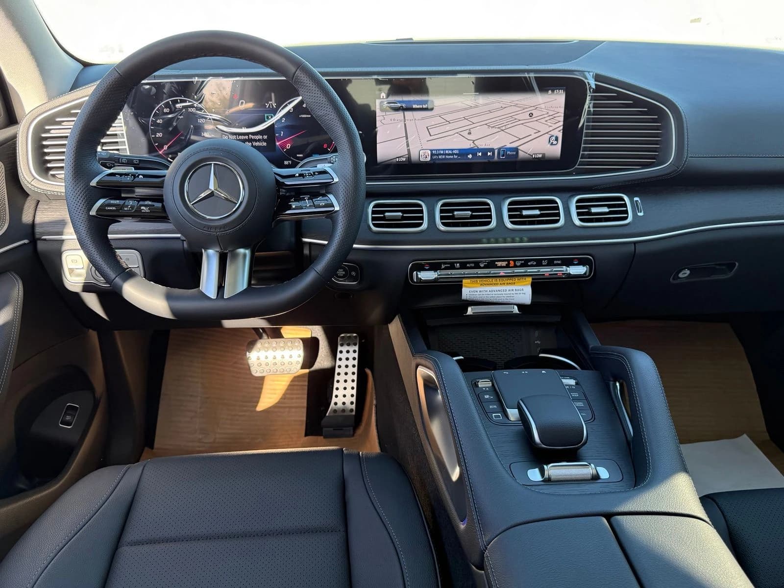Mercedes-Benz GLS GLS 450 4MATIC SUV 2026 — side view