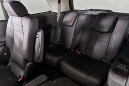 Mercedes-Benz GLS GLS 450 4MATIC SUV 2026 — side view