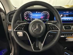 Mercedes-Benz GLS GLS 450 4MATIC SUV 2026 — side view