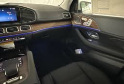 Mercedes-Benz GLS GLS 450 4MATIC SUV 2026 — side view