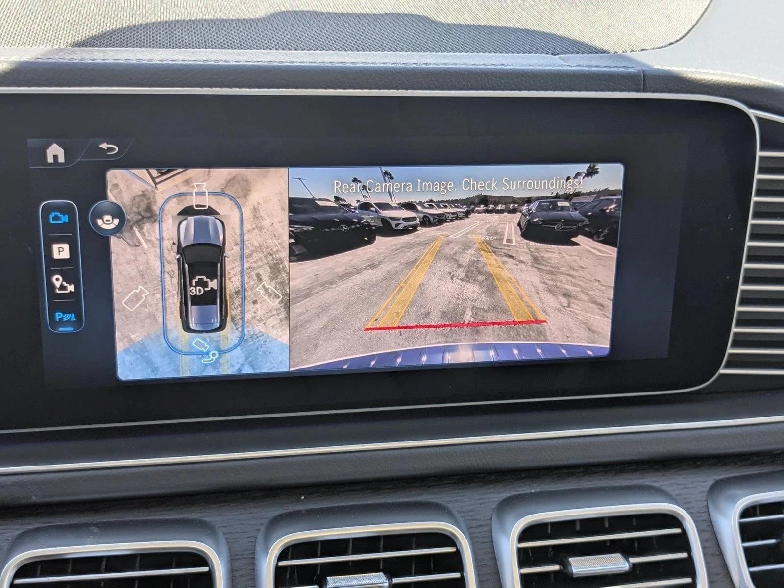 Mercedes-Benz GLS GLS 450 4MATIC SUV 2026 — side view