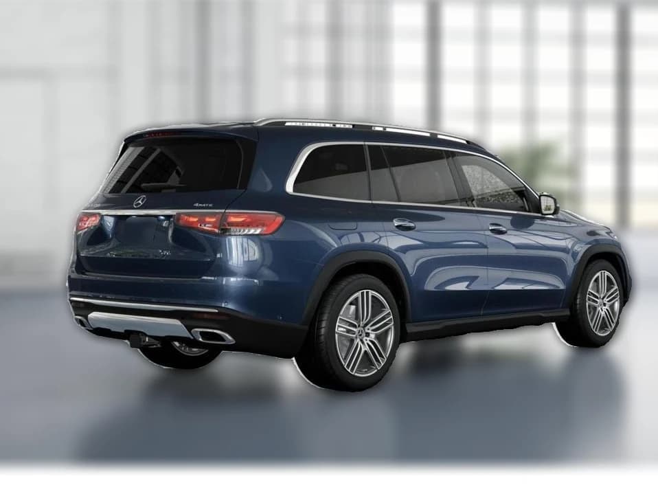 Mercedes-Benz GLS GLS 450 4MATIC SUV 2026 — side view