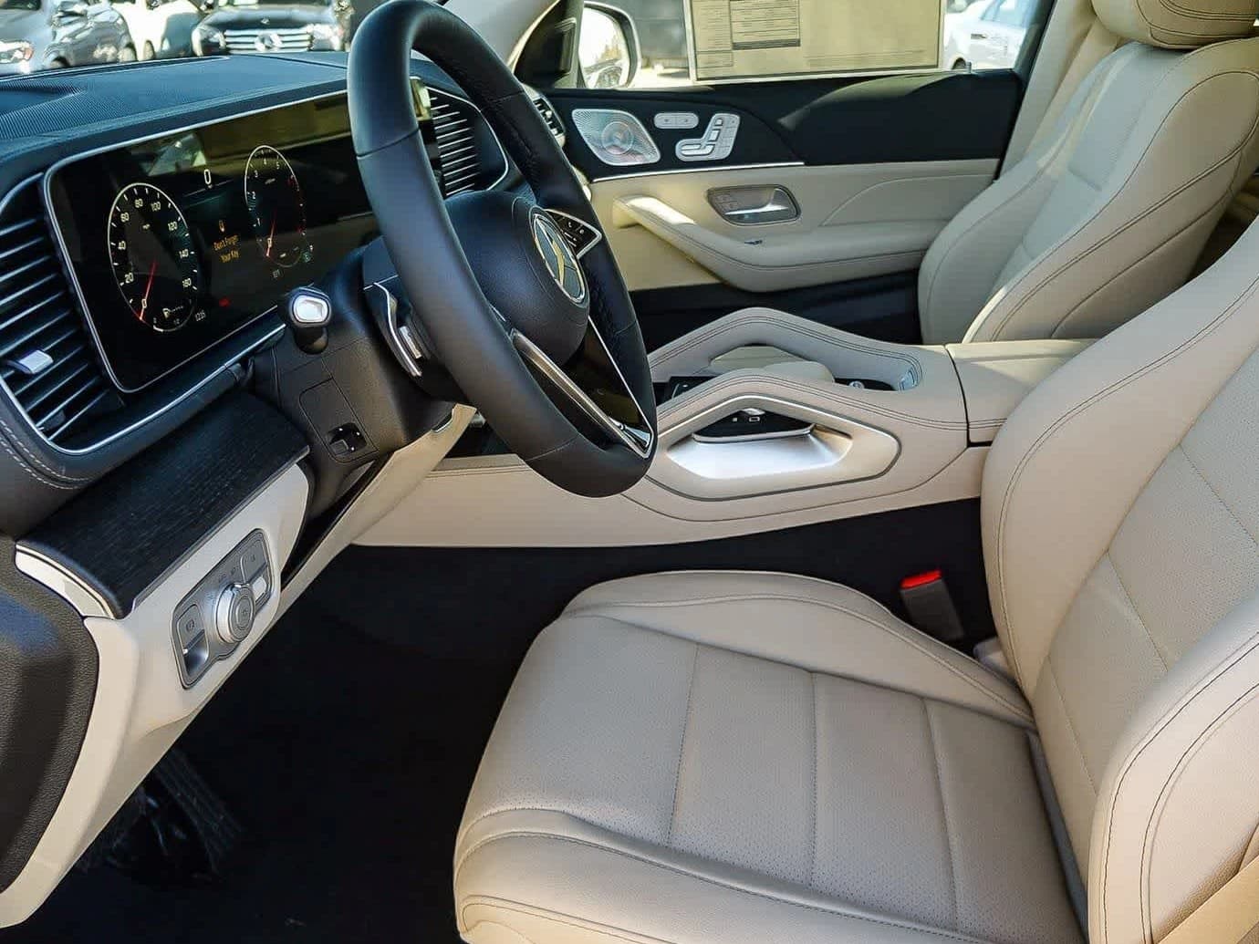 Mercedes-Benz GLS GLS 450 4MATIC SUV 2026 — side view