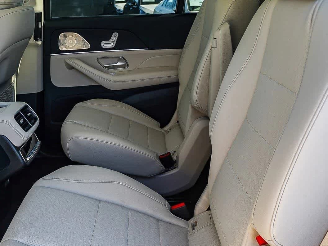 Mercedes-Benz GLS GLS 450 4MATIC SUV 2026 — side view