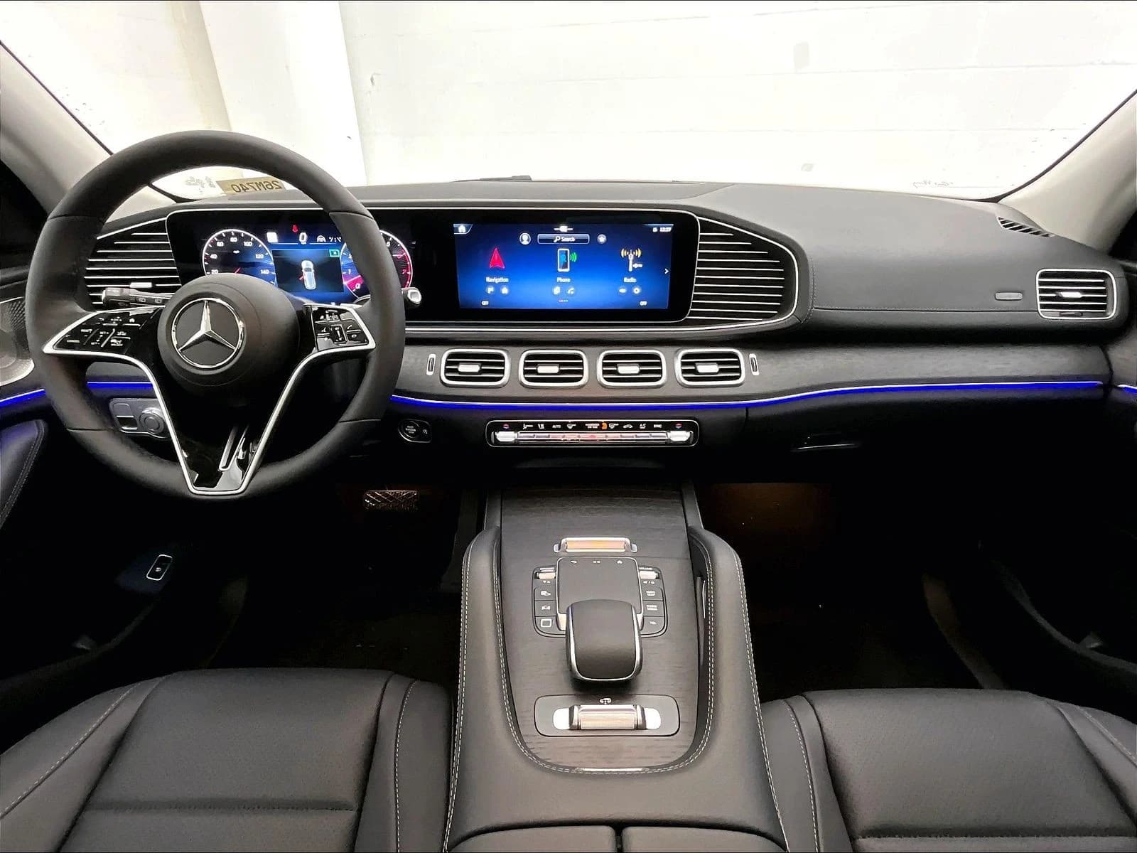 Mercedes-Benz GLS GLS 450 4MATIC SUV 2026 — side view