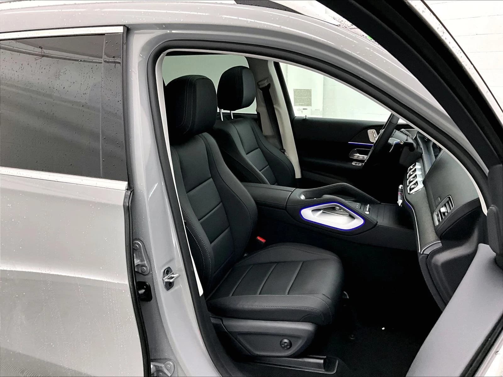 Mercedes-Benz GLS GLS 450 4MATIC SUV 2026 — side view