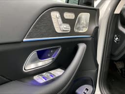 Mercedes-Benz GLS GLS 450 4MATIC SUV 2026 — side view
