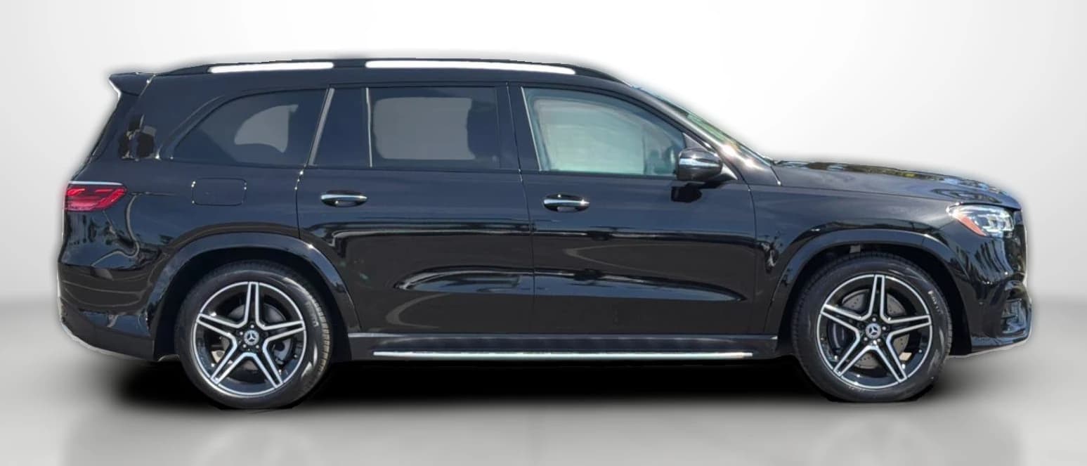 Mercedes-Benz GLS GLS 450 4MATIC SUV 2026 — side view