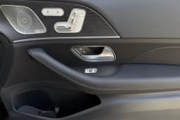 Mercedes-Benz GLS GLS 450 4MATIC SUV 2026 — side view