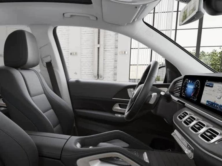 Mercedes-Benz GLS GLS 450 4MATIC SUV 2026 — side view