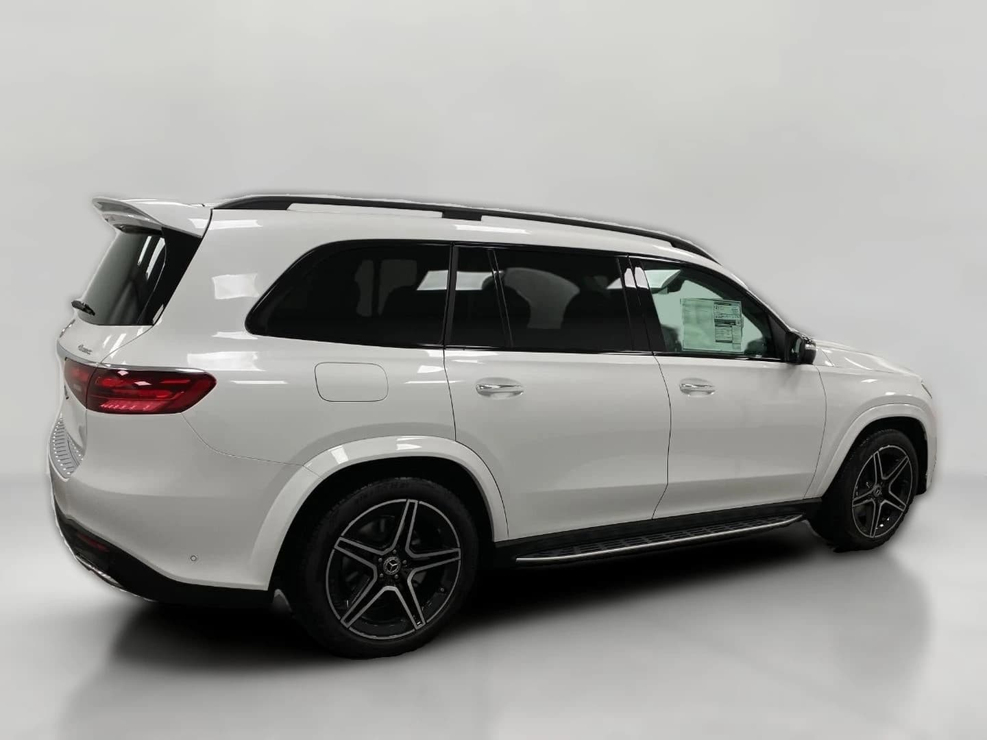 Mercedes-Benz GLS GLS 450 4MATIC SUV 2026 — side view