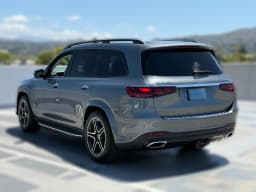 Mercedes-Benz GLS GLS 450 4MATIC SUV 2026 — side view