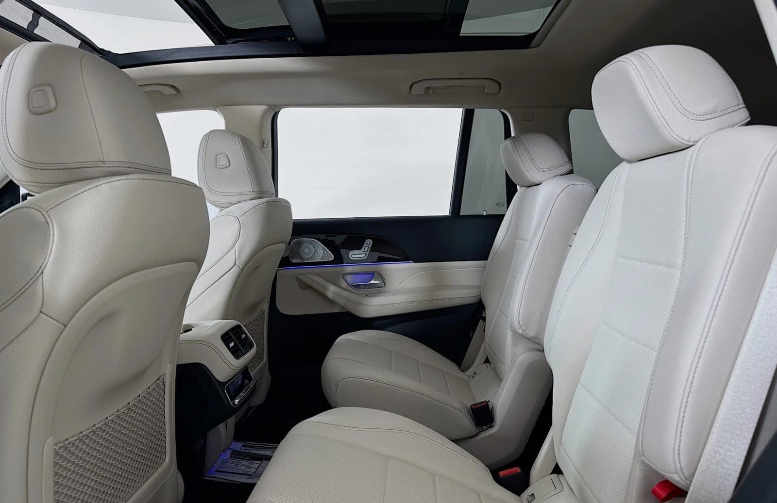 Mercedes-Benz GLS GLS 450 4MATIC SUV 2026 — side view