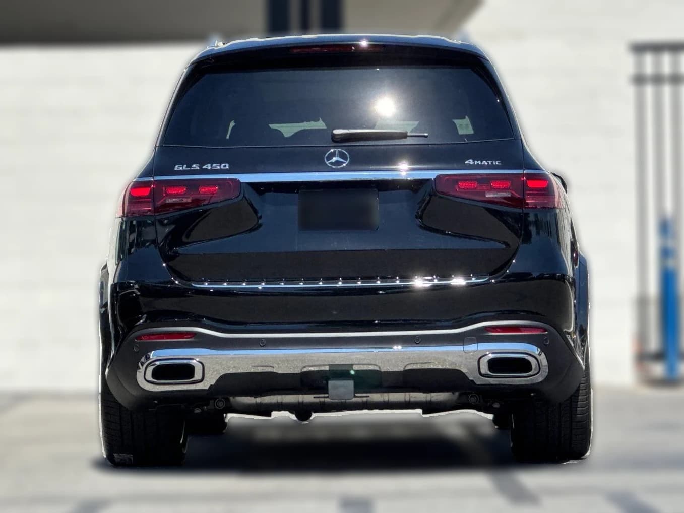 Mercedes-Benz GLS GLS 450 4MATIC SUV 2026 — side view