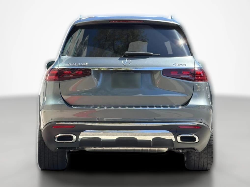 Mercedes-Benz GLS GLS 450 4MATIC SUV 2026 — side view