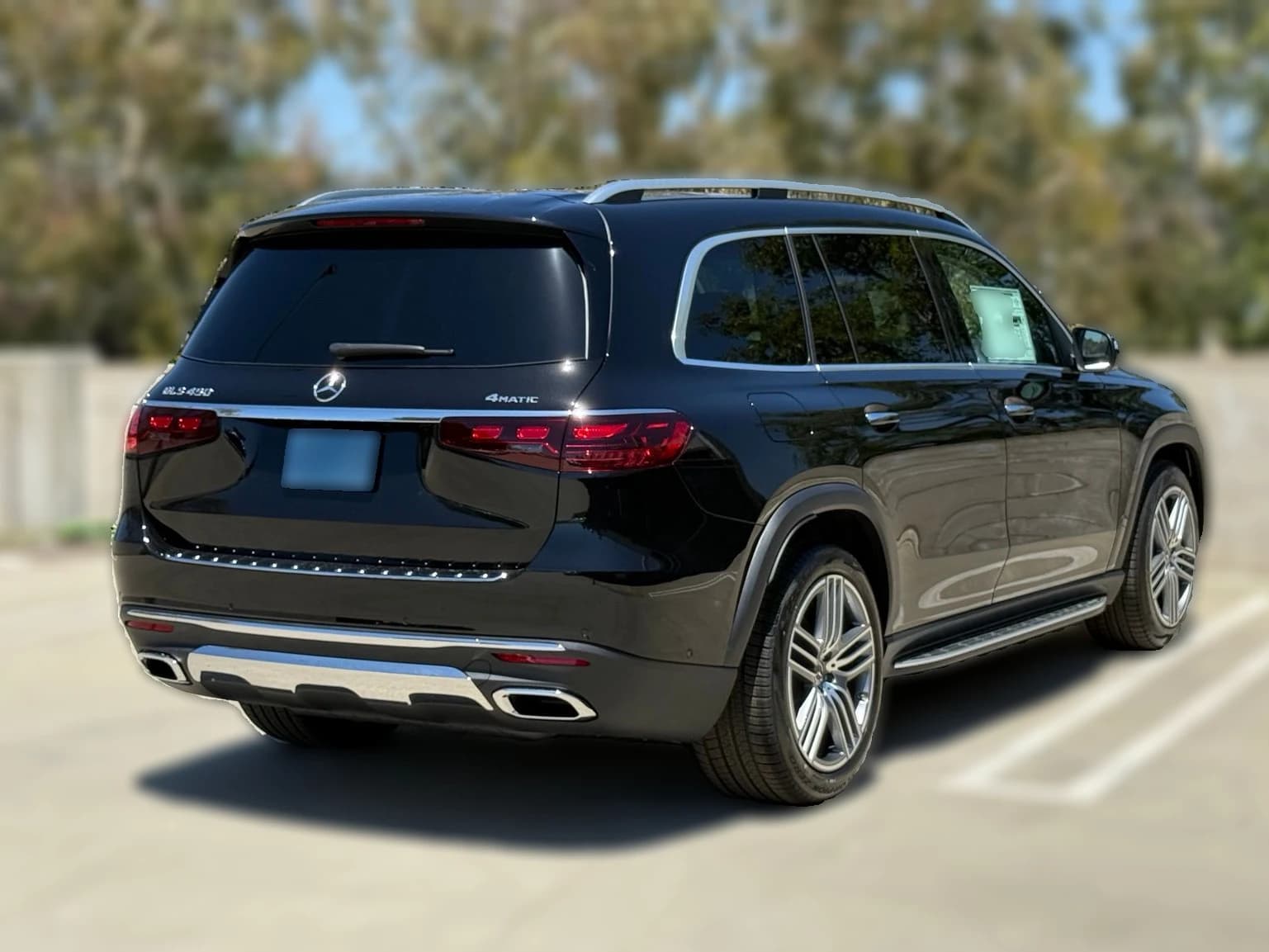 Mercedes-Benz GLS GLS 450 4MATIC SUV 2026 — side view