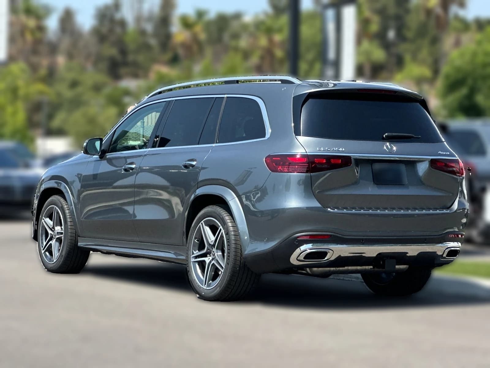 Mercedes-Benz GLS GLS 450 4MATIC SUV 2026 — side view