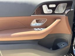 Mercedes-Benz GLS GLS 450 4MATIC SUV 2026 — side view