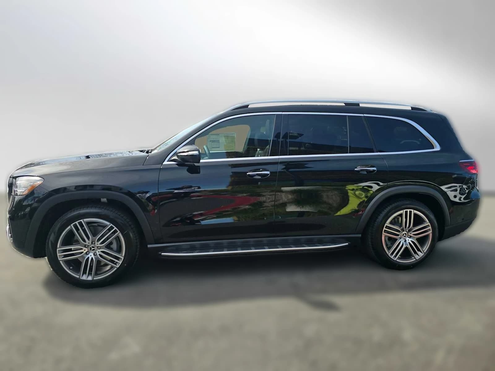 Mercedes-Benz GLS GLS 450 4MATIC SUV 2026 — side view